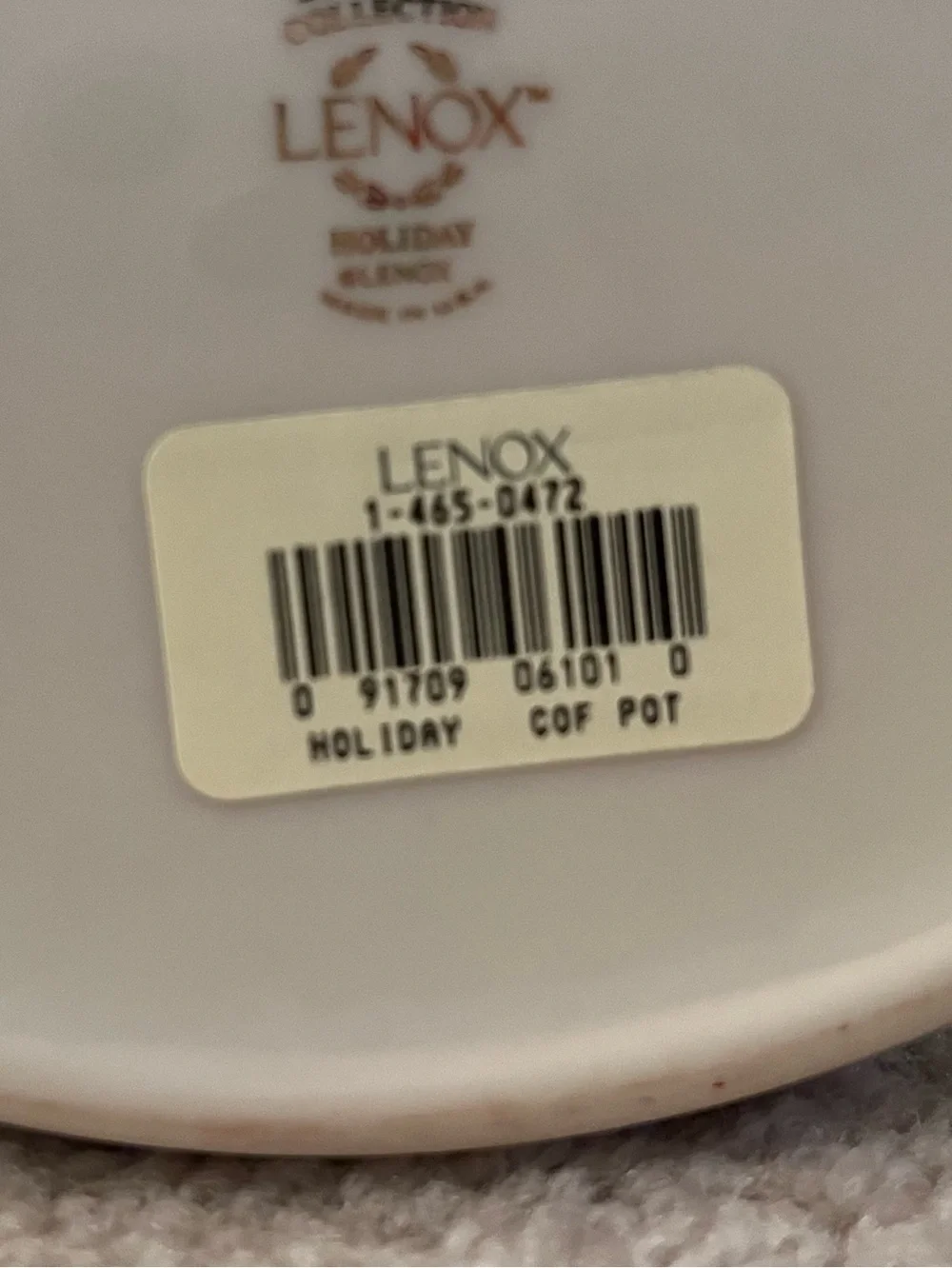 Lenox Holiday Coffee pot with lid